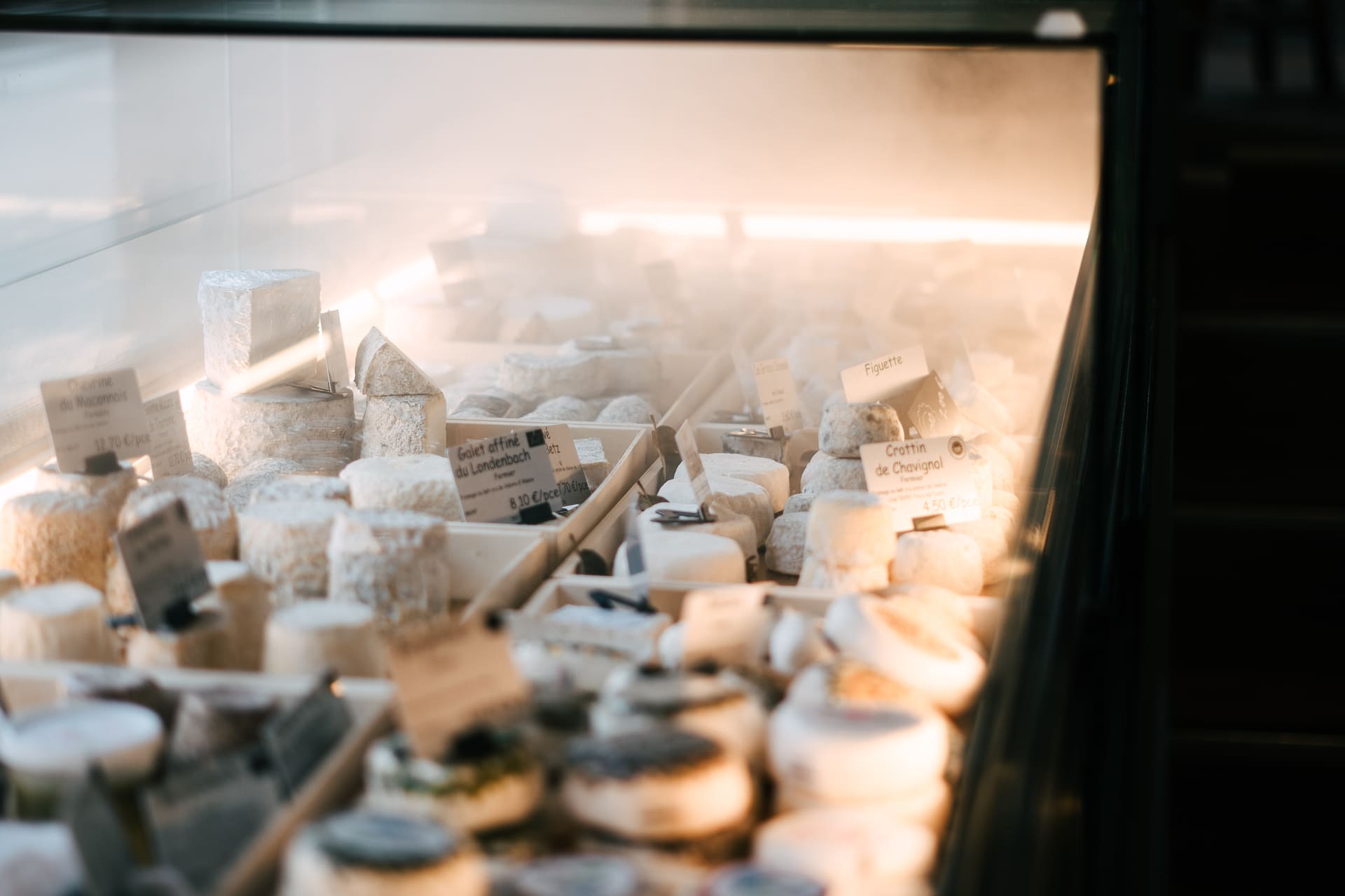 fromagerie-st-nicolas-image-galerie-3-vitrine-colmar