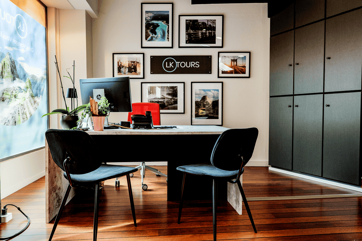 bureau d'une agence de voyage