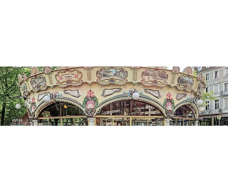 Carrousel 1900