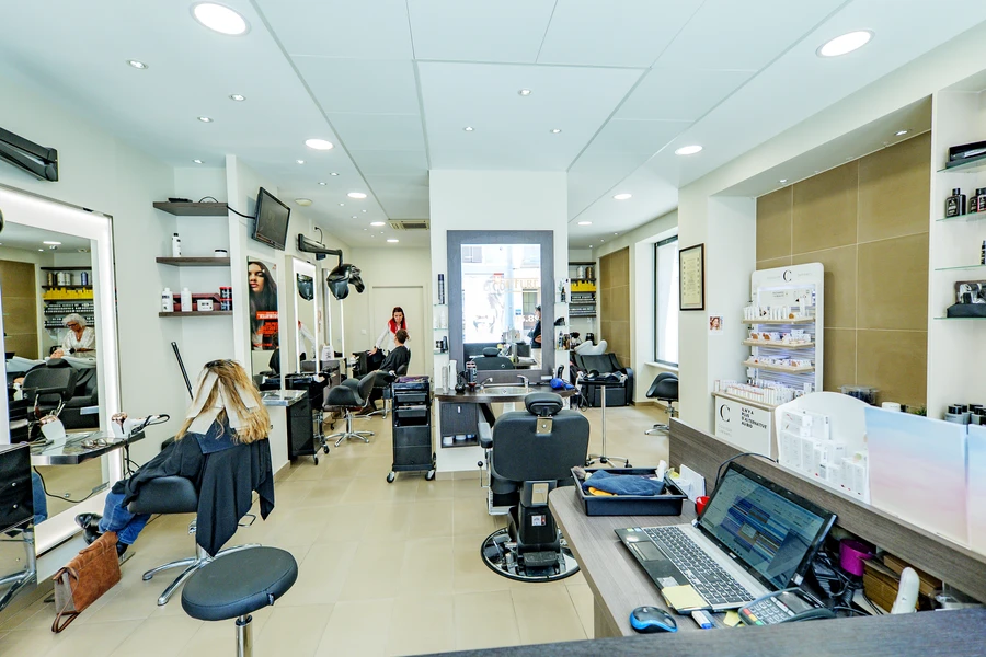 Authentique Coiffure