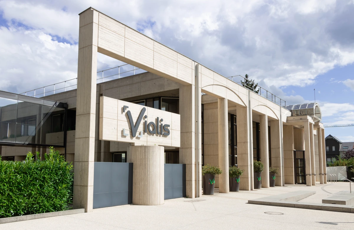 VIALIS